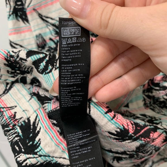 TOPSHOP Cutout Palm Jacquard Dress - Picture 8 of 11